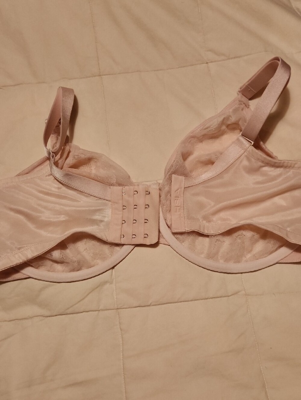 HSIA Nude Blush Full Coverage Bra - 36H - Picture 3 of 3